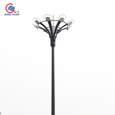 15-55m High maszt Solar Street Light Q235b Ocynkowany słup z automatycznym systemem podnoszenia