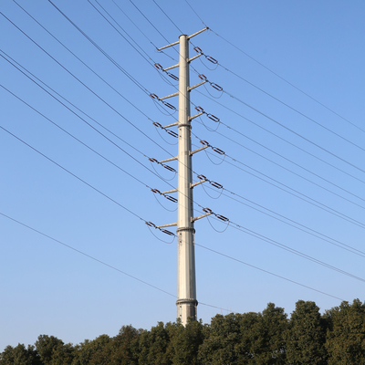 Metalowe, zanurzane na gorąco słupy elektryczne Ocynkowana wieża transmisyjna wysokiego napięcia
