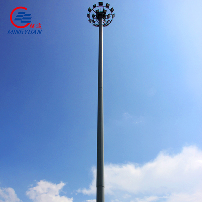 Q345 S355 Słup oświetleniowy o wysokim maszcie z drabinami Stalowa lampa rurowa HDG na lotnisko Square